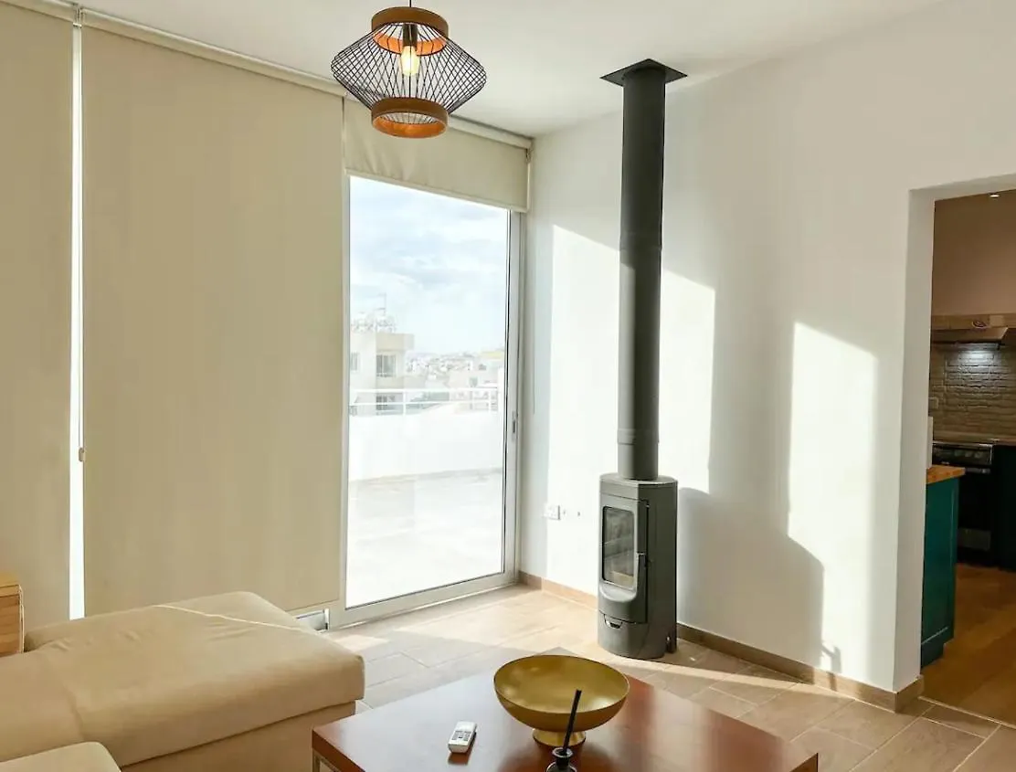 Neptune Apartment 라르나카